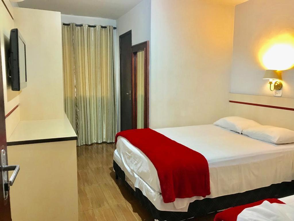 פוז דו איגואסו Hotel Stella Solaris Cataratas מראה חיצוני תמונה