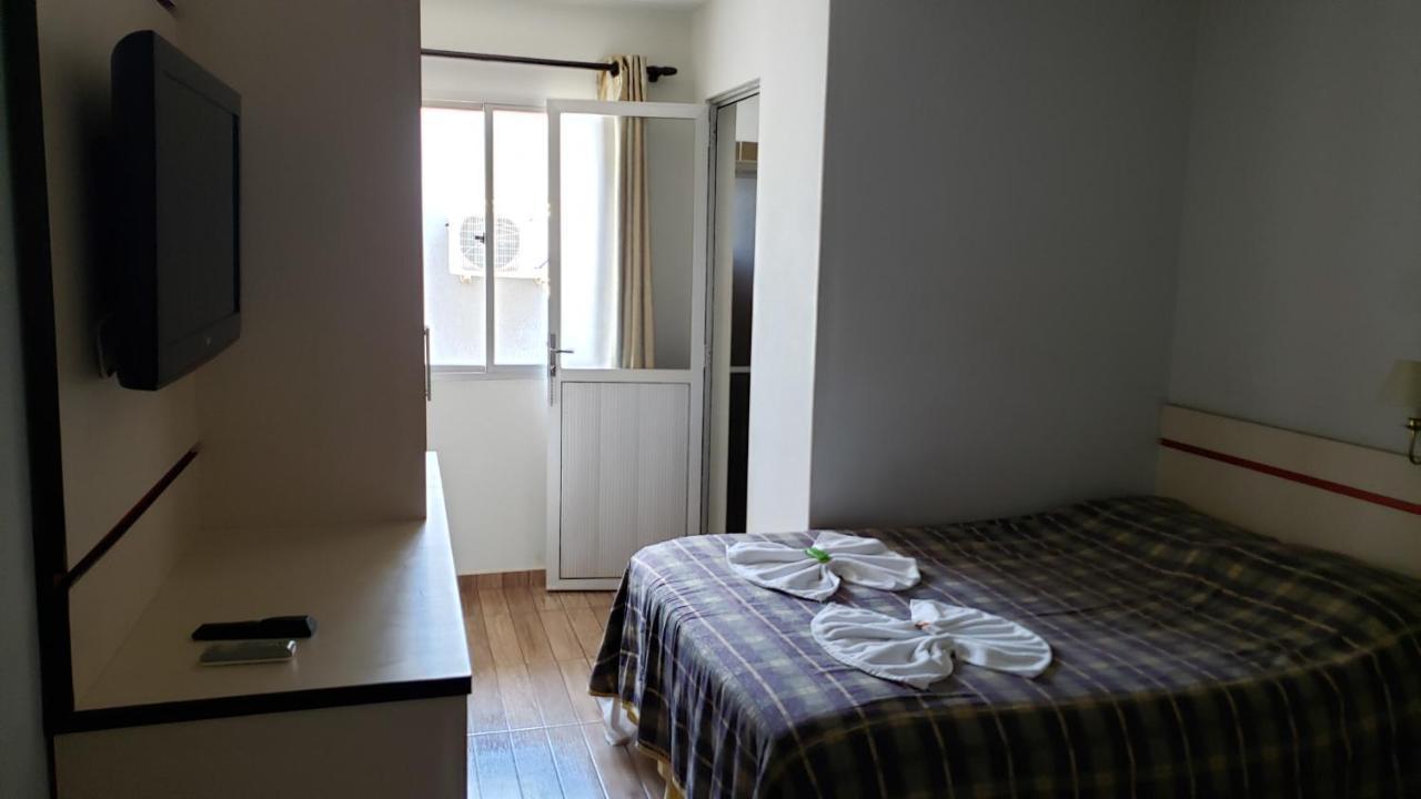 פוז דו איגואסו Hotel Stella Solaris Cataratas מראה חיצוני תמונה
