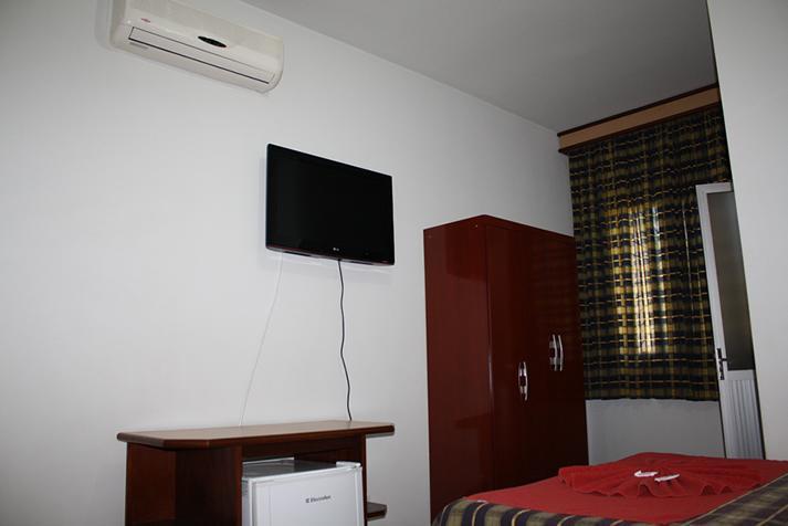 פוז דו איגואסו Hotel Stella Solaris Cataratas מראה חיצוני תמונה